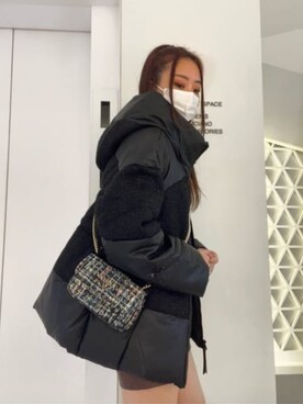 「Guess（ゲス）のアイテム（ブルゾン）」を使った、GUESS JAPANさん（レディース・160cm）の冬コーディネート