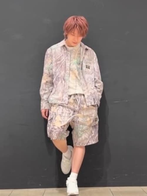 セール】GUESS Originals x RealTree Nylon Cargo Shorts リアル