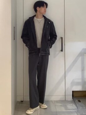 「Guess（ゲス）のアイテム（ブルゾン）」を使った、GUESS JAPANさん（メンズ・178cm）の冬コーディネート