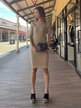 「Guess（ゲス）のアイテム（ワンピース）」を使った、GUESS JAPANさん（レディース・163cm）の秋コーディネート