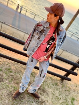 「Guess（ゲス）のアイテム（デニムジャケット）」を使った、GUESS JAPANさん（メンズ・173cm）の春コーディネート