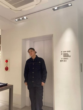 「Guess（ゲス）のアイテム（デニムジャケット）」を使った、GUESS JAPANさん（メンズ・178cm）の夏コーディネート