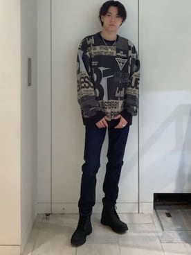 「Guess（ゲス）のアイテム（スウェット）」を使った、GUESS JAPANさん（メンズ・178cm）の冬コーディネート