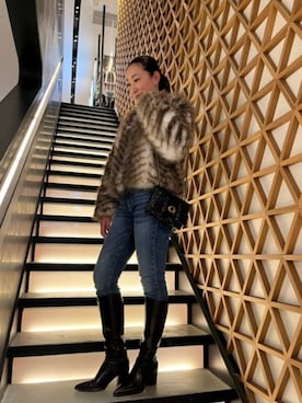 「Guess（ゲス）のアイテム（ブルゾン）」を使った、GUESS JAPANさん（レディース・160cm）の冬コーディネート