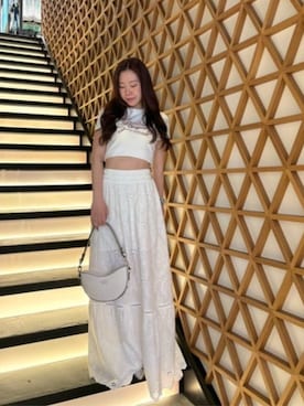 「Guess（ゲス）のアイテム（スカート）」を使った、GUESS JAPANさん（レディース・155cm）の夏コーディネート