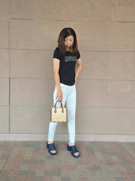 GUESS JAPANさん（レディース・170cm）の秋コーディネート