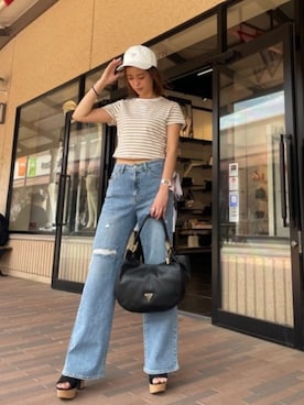 「Guess（ゲス）のアイテム（帽子）」を使った、GUESS JAPANさん（レディース・163cm）の春コーディネート