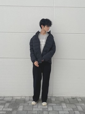 「Guess（ゲス）のアイテム」を使った、GUESS JAPANさん（メンズ・180cm）の秋コーディネート