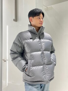 「Guess（ゲス）のアイテム（ダウンジャケット/コート）」を使った、GUESS JAPANさん（メンズ・173cm）の冬コーディネート
