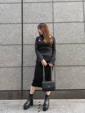 「アイテム（ドレス）」を使った、GUESS JAPANさん（レディース・161cm）の秋コーディネート