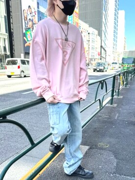 「Guess（ゲス）のアイテム（スウェット）」を使った、GUESS JAPANさん（メンズ・164cm）の春コーディネート