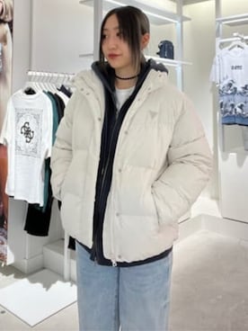 「アウターコーデ」｜「アイテム（ダウンジャケット/コート）」を使った、GUESS JAPANさん（レディース・162cm）の冬コーディネート