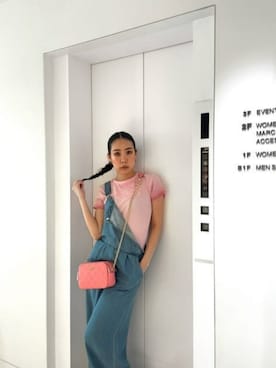 「Guess（ゲス）のアイテム（オールインワン・サロペット）」を使った、GUESS JAPANさん（レディース・160cm）の夏コーディネート