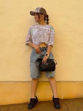「Guess（ゲス）のアイテム（帽子）」を使った、GUESS JAPANさん（レディース・152cm）の夏コーディネート