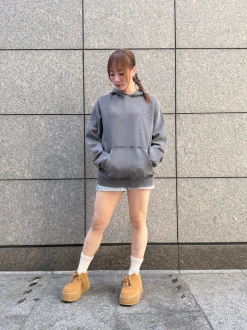TREAT Small Triangle Hoodie Sweatshirt パーカー