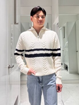 「Guess（ゲス）のアイテム（ニット/セーター）」を使った、GUESS JAPANさん（メンズ・173cm）の冬コーディネート