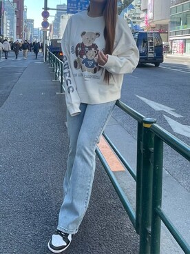 「Guess（ゲス）のアイテム（スウェット）」を使った、GUESS JAPANさん（レディース・165cm）の春コーディネート