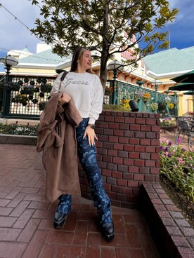 「Guess（ゲス）のアイテム（トレンチコート）」を使った、GUESS JAPANさん（レディース・153cm）の冬コーディネート