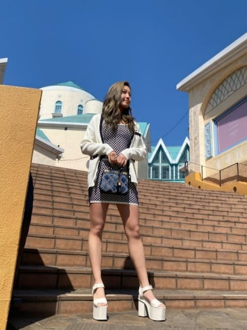 ゲス GUESS Chenille Jerri Cardigan （F04I） カーディガン セーター レディース ゲス GUESS Chenille Jerri Cardigan （F04I） カーディガン