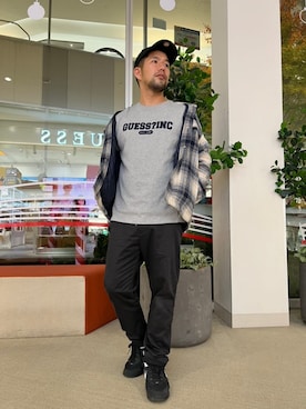 「シャツジャケット」｜「アイテム（ブルゾン）」を使った、GUESS JAPANさん（メンズ・170cm）の冬コーディネート