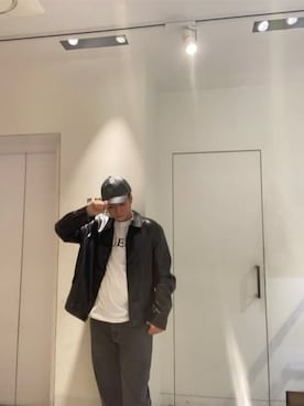 「大人カジュアルコーデ」｜「アイテム（ジャケット/アウター）」を使った、GUESS JAPANさん（メンズ・178cm）の秋コーディネート
