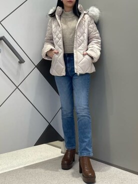 「Guess（ゲス）のアイテム（ダウンジャケット/コート）」を使った、GUESS JAPANさん（レディース・159cm）の冬コーディネート