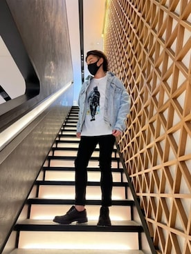 「Guess（ゲス）のアイテム（デニムジャケット）」を使った、GUESS JAPANさん（メンズ・165cm）の春コーディネート