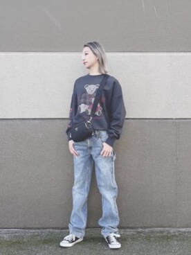 「Guess（ゲス）のアイテム（スウェット）」を使った、GUESS JAPANさん（レディース・155cm）の春コーディネート