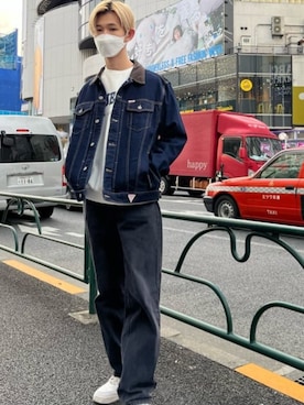 「Guess（ゲス）のアイテム（デニムジャケット）」を使った、GUESS JAPANさん（メンズ・170cm）の秋コーディネート