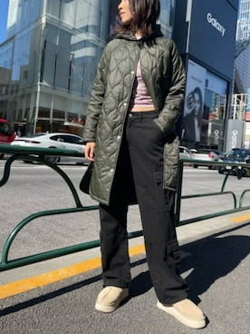 「Guess（ゲス）のアイテム（その他アウター）」を使った、GUESS JAPANさん（レディース・169cm）の秋コーディネート