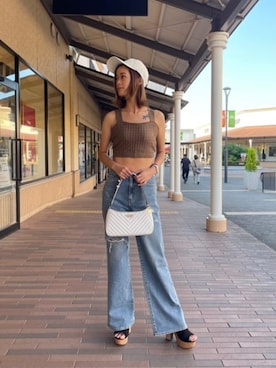 「Guess（ゲス）のアイテム（帽子）」を使った、GUESS JAPANさん（レディース・163cm）の夏コーディネート