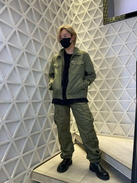 「Guess（ゲス）のアイテム（カーゴパンツ）」を使った、GUESS JAPANさん（メンズ・164cm）の夏コーディネート