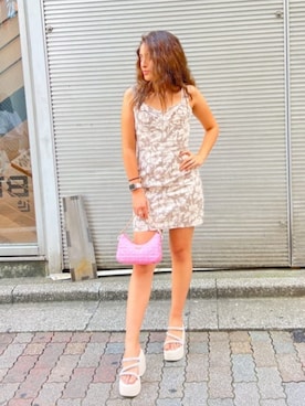 「Guess（ゲス）のアイテム（ワンピース）」を使った、GUESS JAPANさん（レディース・161cm）の春コーディネート