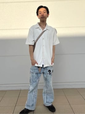 「アイテム（ボディバッグ/ウエストポーチ、ベージュ系）」を使った、GUESS JAPANさん（メンズ・158cm）の夏コーディネート