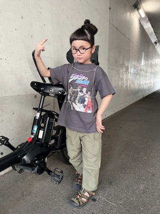 「ジョジョの奇妙な冒険（ジョジョノキミョウナボウケン）の【ジョジョの奇妙な冒険】別注Tシャツ（Tシャツ/カットソー）」を使った、* 𝚝𝚘𝚛𝚒𝚌𝚘𝚝*さん（キッズ・110cm）の夏コーディネート