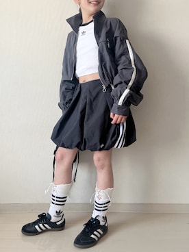 * 𝚝𝚘𝚛𝚒𝚌𝚘𝚝*さんの（adidas | アディダス）を使ったコーディネート
