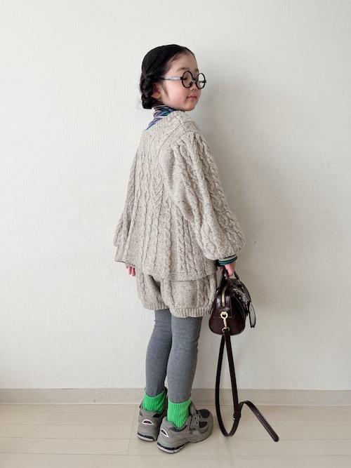 「LOWRYS FARM（ローリーズファーム）の２ＷＡＹケーブルニット　591786（ニット/セーター）」を使った、* 𝚝𝚘𝚛𝚒𝚌𝚘𝚝*さん（キッズ・120cm）の春コーディネート