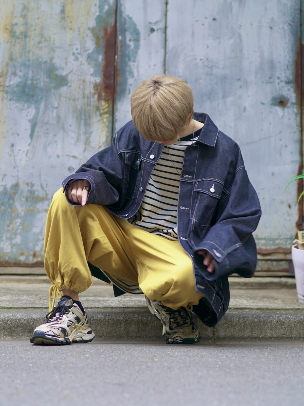 BALENCIAGA（バレンシアガ）の「Balenciaga Track.2 Leather
