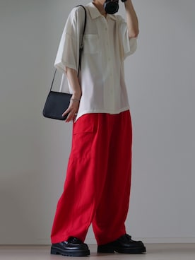 「アイテム（カーゴパンツ、レッド系）」を使った、taiさん（メンズ・179cm）の春コーディネート