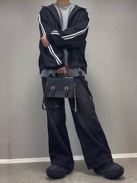 「アイテム（タンクトップ）」を使った、taiさん（メンズ・179cm）の秋コーディネート