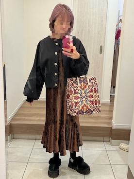 「アイテム（スリッポン）」を使った、BoOooさん（レディース・153cm）の秋コーディネート