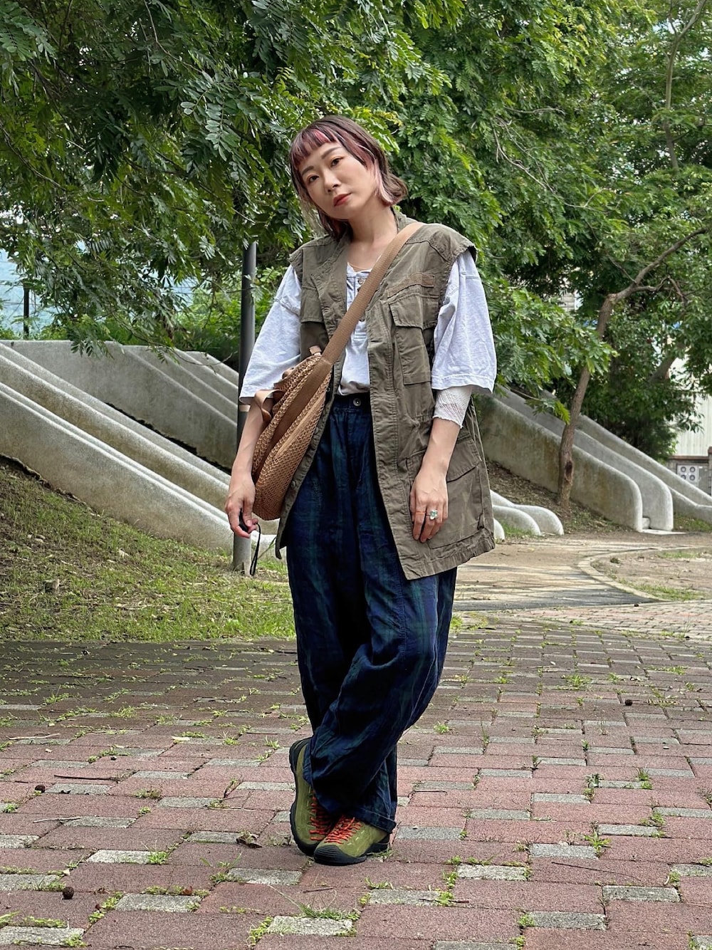 「休日スタイル、ootd、おしゃれさんと繋がりたい、低身長女子、骨格ストレート」｜「niko and...のアイテム（その他トップス、グリーン系）」を使った、Yuさん（レディース・158cm）の春コーディネートの1枚目の写真