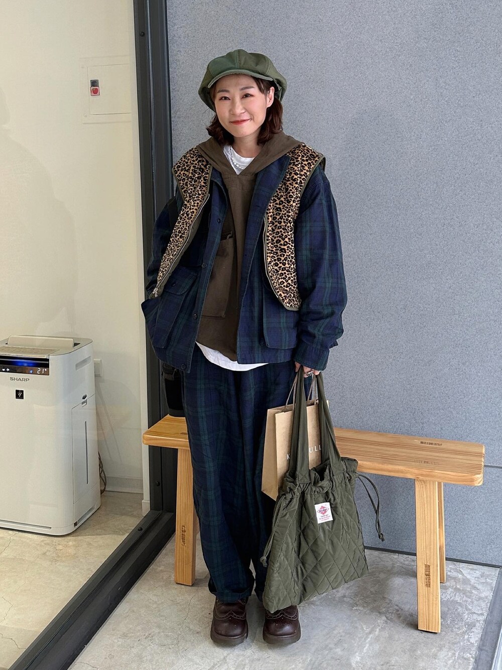 「冬、opoism、今日のコーデ、outfit、低身長女子」｜「Dr. Martensのアイテム（その他シューズ、ブラウン系）」を使った、Yuさん（レディース・158cm）の冬コーディネートの1枚目の写真