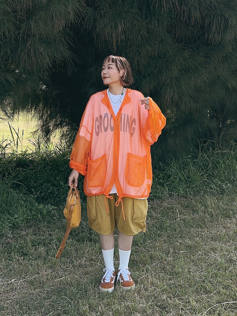「夏服コーデ、大人コーデ、オトナ女子、低身長、低身長コーデ、ootd、夏コーデ、夏だ！Tシャツ着よう！」｜「VANSのアイテム（シューズ、オレンジ系）」を使った、Yuさん（レディース・158cm）の夏コーディネートの1枚目の写真