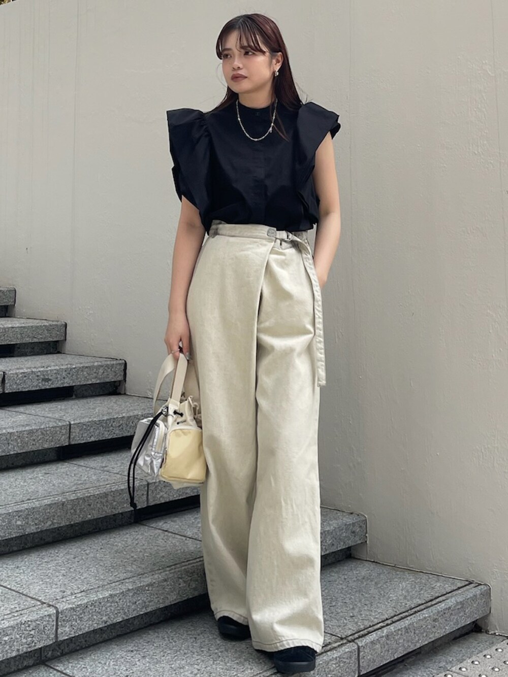 Ameri（アメリ）の「PETAL SLEEVE COMPACT BLOUSE（シャツ/ブラウス 