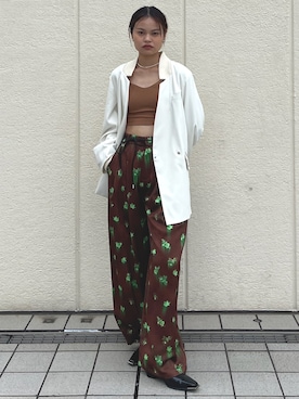 「アイテム（ミリタリージャケット）」を使った、AMERI VINTAGEさん（レディース・161cm）の秋コーディネート