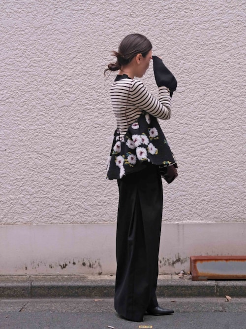 タックワイドパンツ（その他パンツ）｜AKTE（アクテ）のファッション