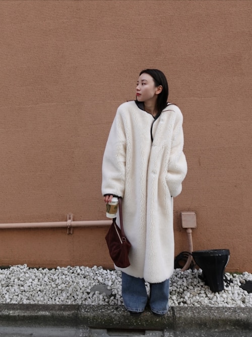 AKTE ノーカラーコート コート ロングボアコート レディース