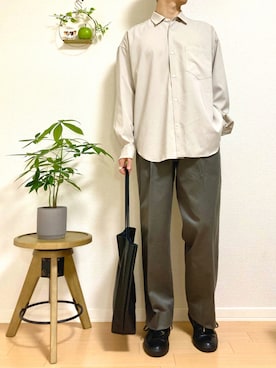 「PUBLIC TOKYO（パブリックトウキョウ）のアイテム（チノパンツ）」を使った、Nao-Nanさん（メンズ・171cm）の秋コーディネート