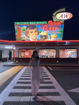「アイテム（カーゴパンツ、ピンク系）」を使った、aynさん（レディース・165cm）の夏コーディネート